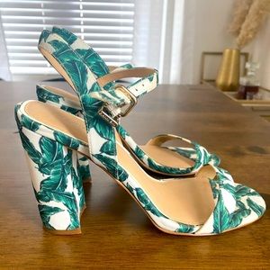 Gianni Bini Block heel